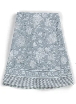 Bordsduk Indian Rose Dusty Blue Rund ø220 cm – Chamois