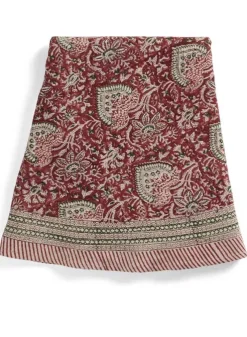 Bordsduk JULDUK Linne Oriental Red Rund Ø220 cm – Chamois