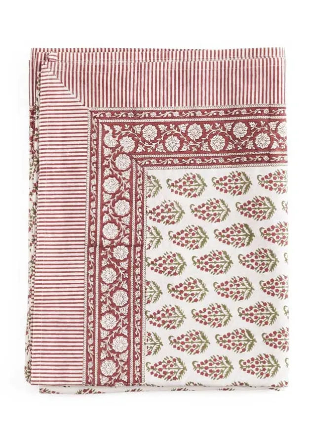Bordsduk JULDUK Persian Paisley – Röd, Grön & vit 150×230 cm – Chamois