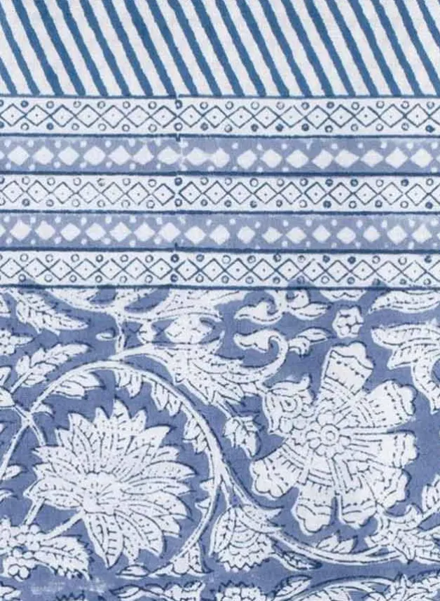 Bordsduk – Paradise Cornflower – 170×270 cm – Chamois