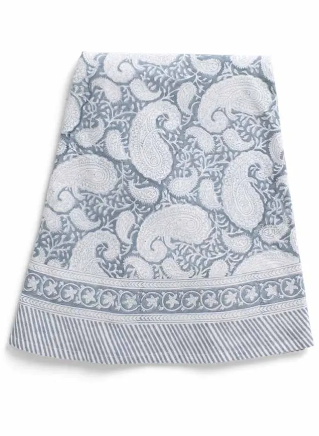 Bordsduk Rund Big Paisley Cashmere Blue Ø 220 cm – Chamois