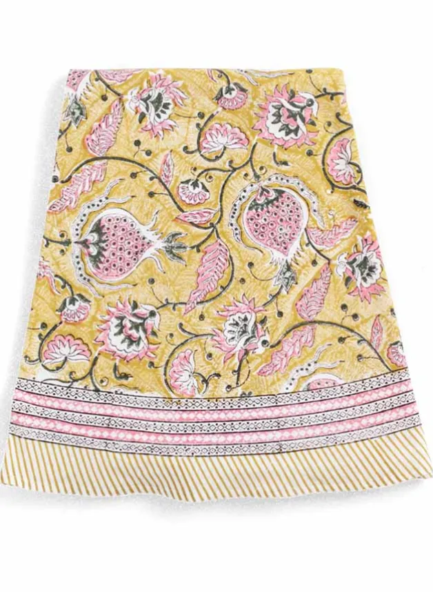 Bordsduk Tangier Pomegranate Yellow & Rose Rund ø220cm – Chamois