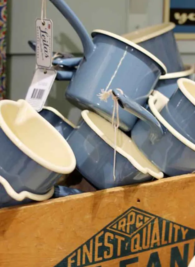 Emaljkastrull Airforce Blue 1 Liter – Leila’s