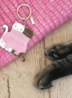 Nyckelring – 2 Katter i en tröja – Rifle Paper Co