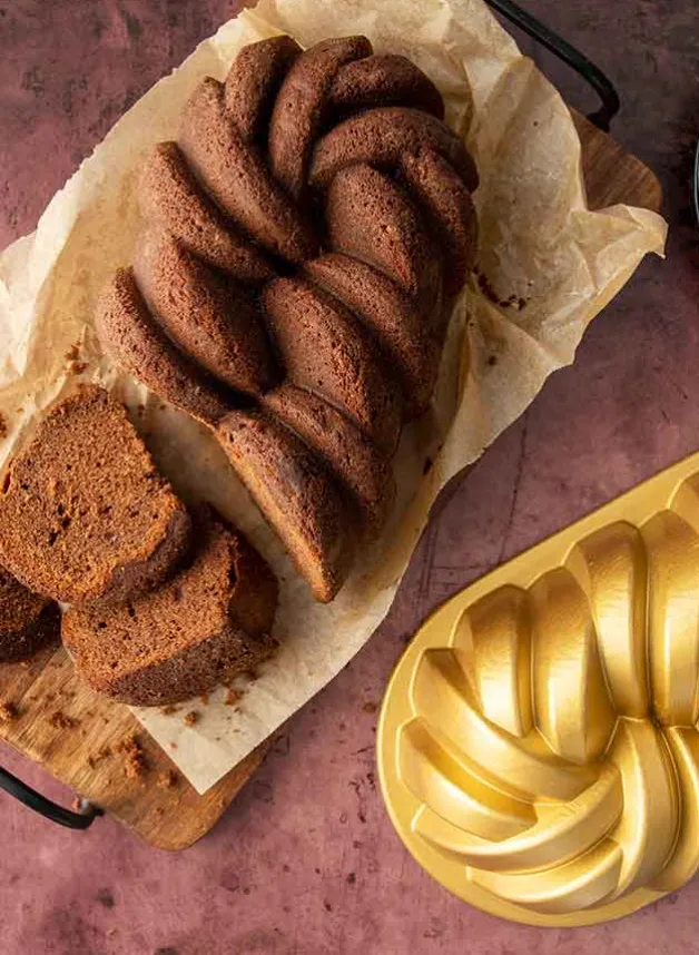 Sockerkaksform Braided loaf pan – Nordic ware