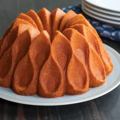 Sockerkaksform Crown bundt pan 2,4 l – Nordic Ware