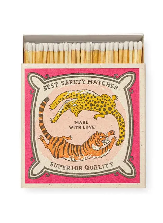 Tändsticksask – Chasing Big Cats – Archivist