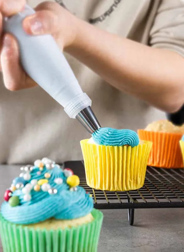 Tyllset med Spritspåse i tyg 16 delar – KitchenCraft